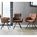 Armstoel Cassina donkerbruin